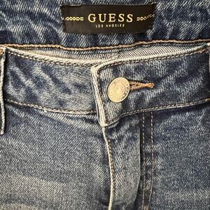 Women's GUESS Jeans with beaded inlay Style Leg Detail Size 28